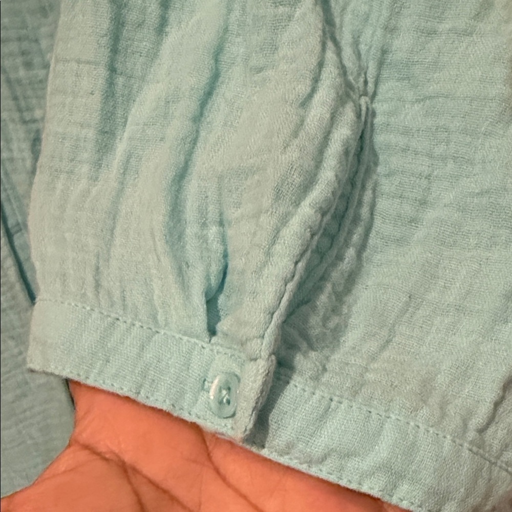 D&CO Beach Aqua Button-Down Blouse - Picture 7 of 10